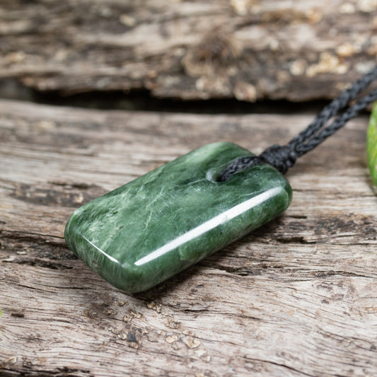 NZ Greenstone Small Freeform Toki Pendant Kawakawa Pounamu