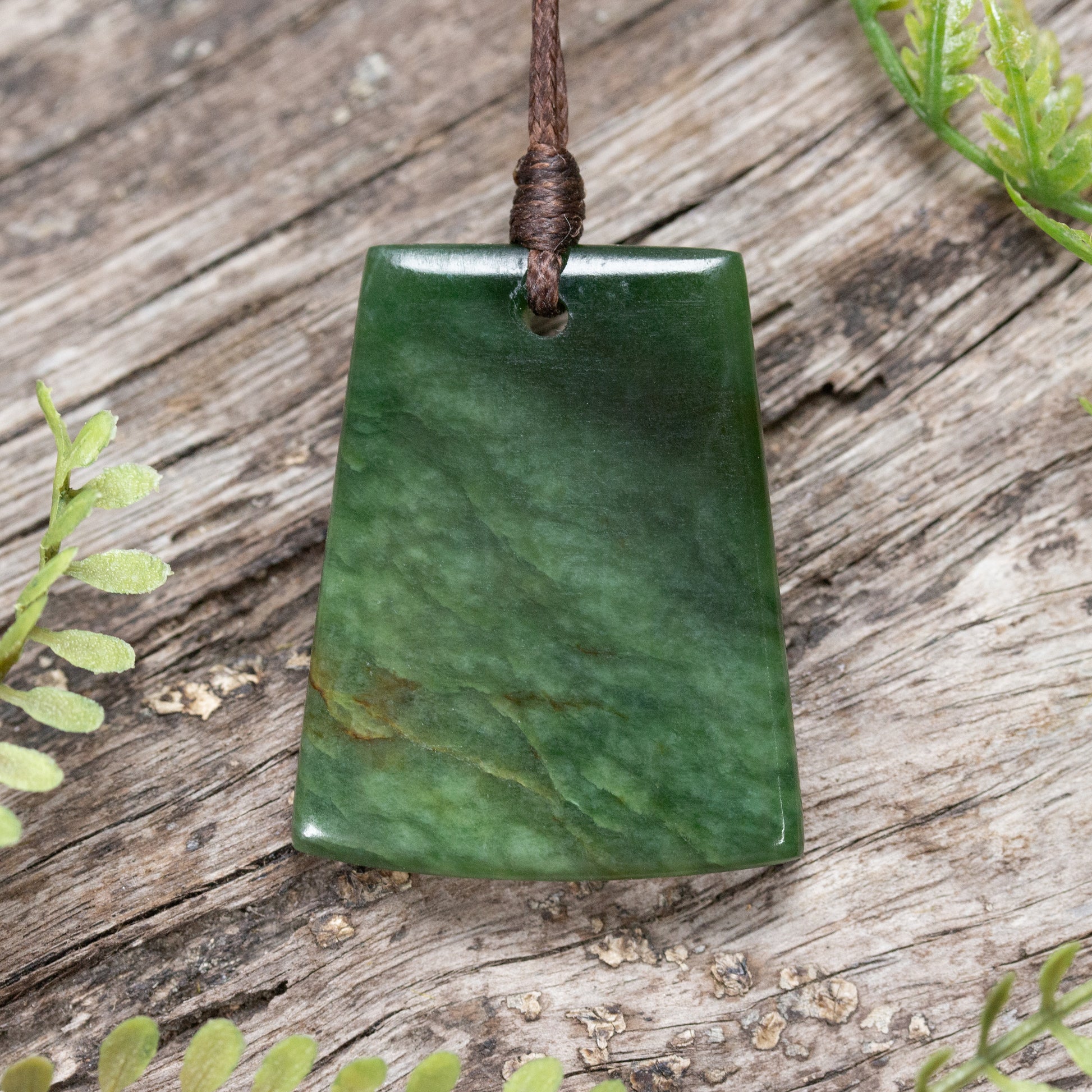 NZ Greenstone Small Freeform Toki Pendant Kawakawa Pounamu