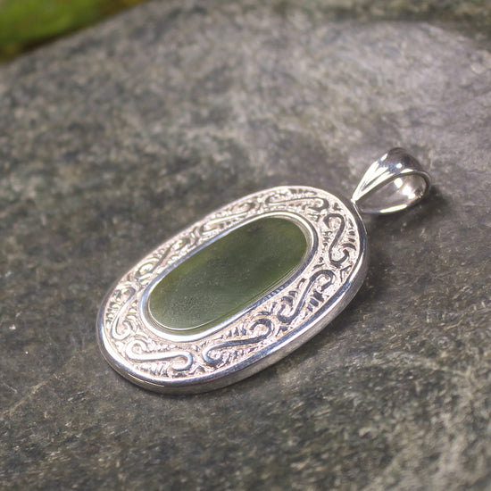 Hapopo Pounamu pendant set in Sterling Silver - NZ Greenstone