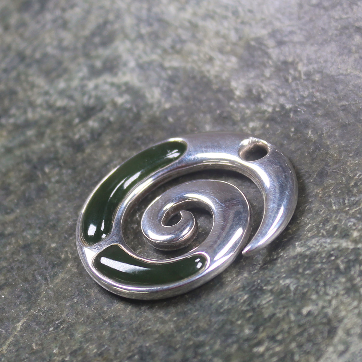 Kawakawa Pounamu pendant set in Sterling Silver - NZ Greenstone