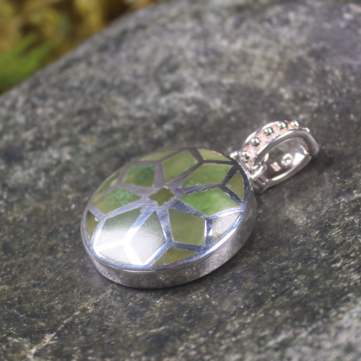 Hapopo Pounamu pendant set in Sterling Silver - NZ Greenstone