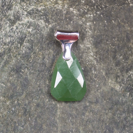 Hapopo Pounamu pendant set in Sterling Silver - NZ Greenstone