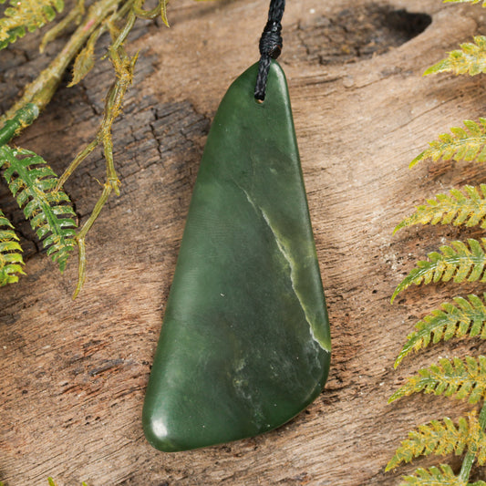 NZ Greenstone Medium Freeform Pendant (BT657) Kawakawa Pounamu