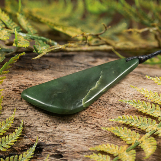 NZ Greenstone Medium Freeform Pendant (BT657) Kawakawa Pounamu