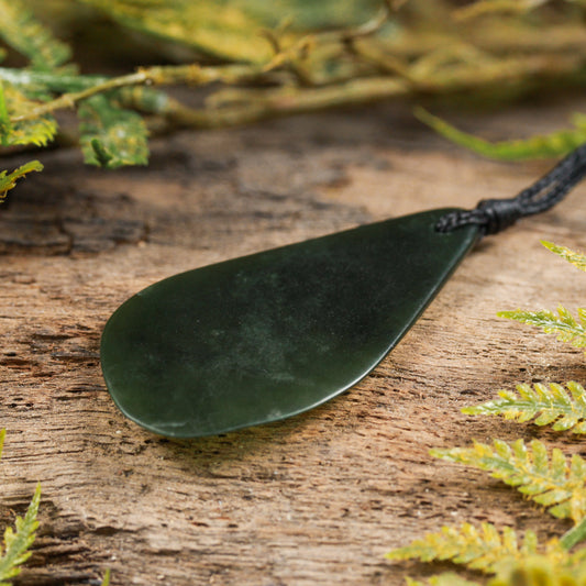 NZ Greenstone Small Freeform Pendant (BT659) Kawakawa Pounamu