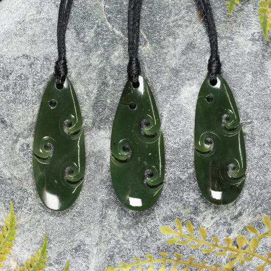 NZ Greenstone Small Roimata with Koru Pendant (BW416) Kawakawa Pounamu
