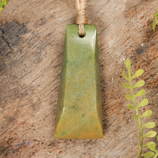 NZ Greenstone Small Toki Pendant (BT684) Flower Jade Pounamu