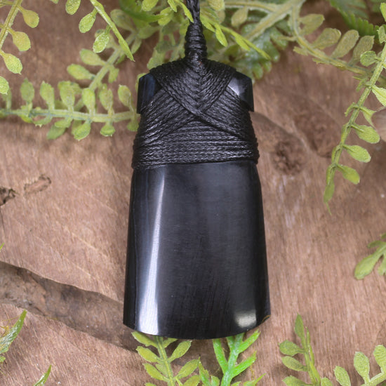 Blue Tigers Eye Toki pendant 