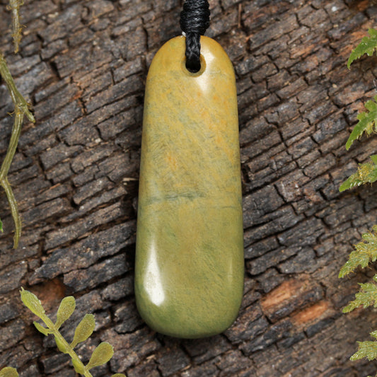 NZ Greenstone Small Freeform Roimata Pendant (BT699) Flower Jade Pounamu