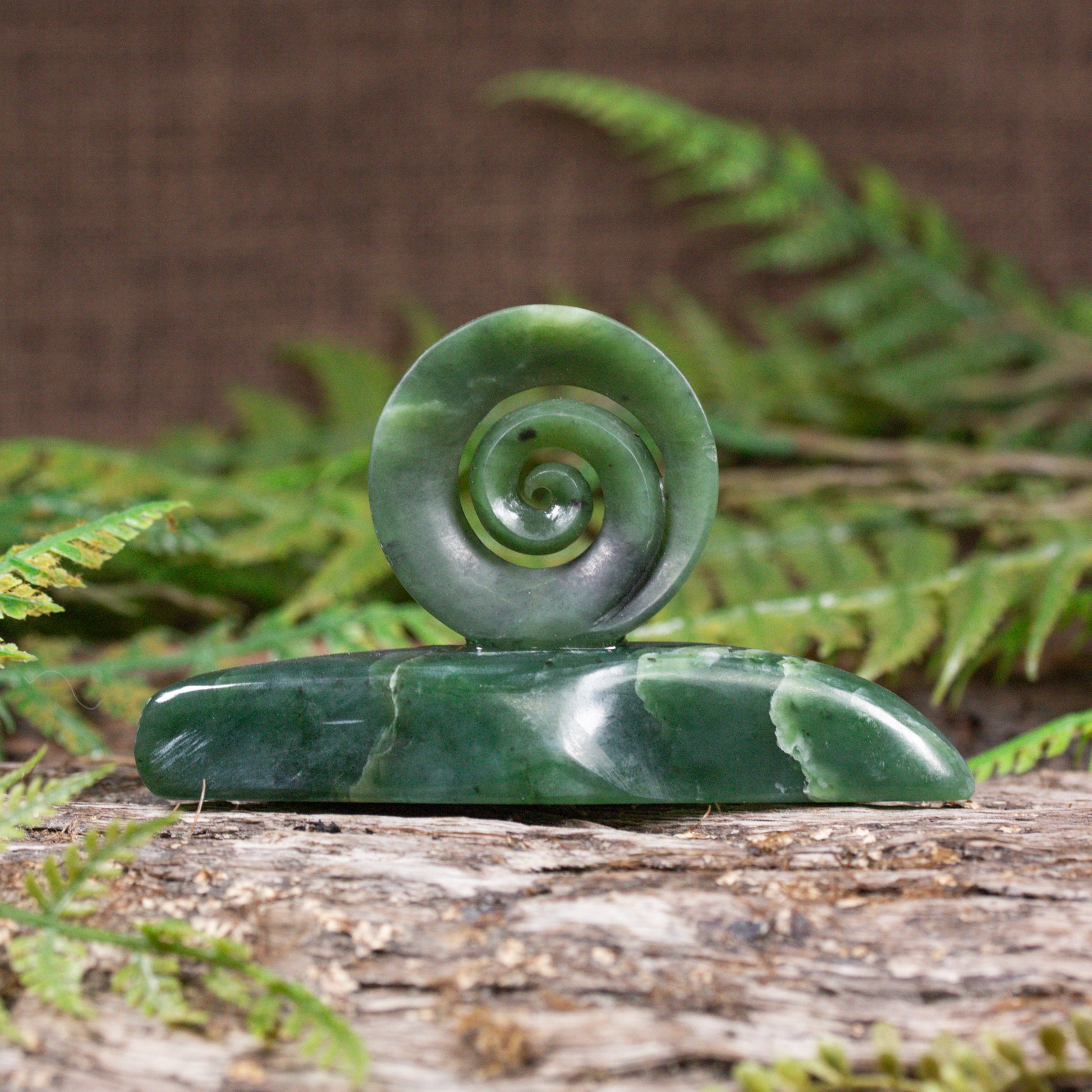 Pounamu Koru sculpture - NZ Greenstone