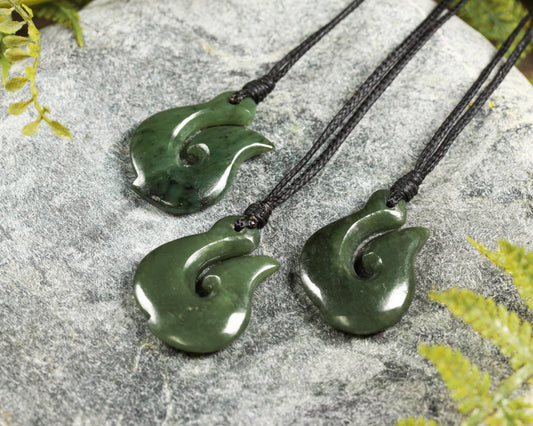 NZ Greenstone XSmall Hei Matau Pendant (BM689) Kawakawa Pounamu