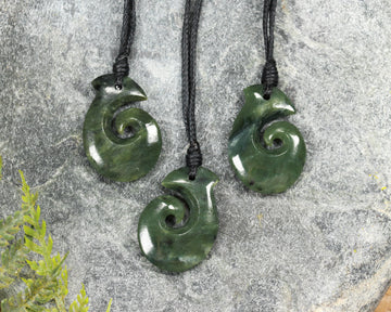 NZ Greenstone XSmall Hei Matau Pendant (BM685) Hapopo Pounamu