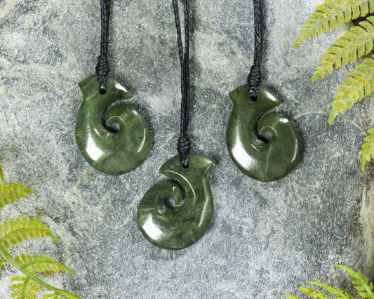NZ Greenstone XSmall Hei Matau Pendant (BN160) Hapopo Pounamu