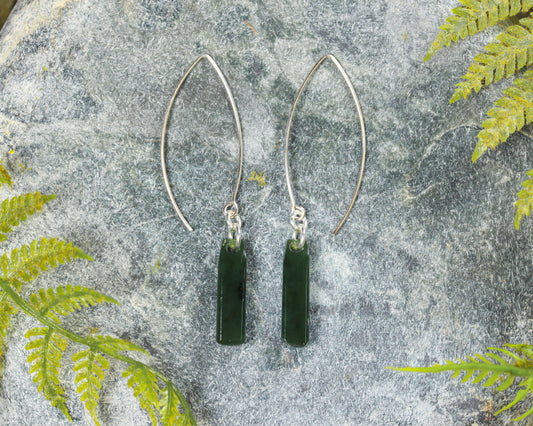 NZ Greenstone Toki Earrings (BN063) Kawakawa Pounamu
