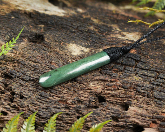 NZ Greenstone Small Freeform Roimata Pendant (BN584) Inanga Pounamu