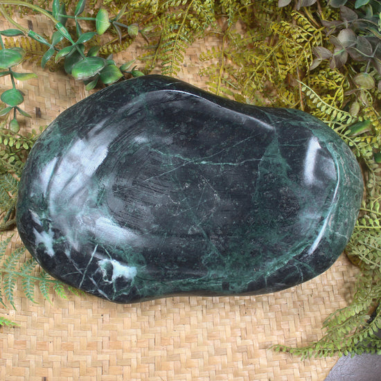 NZ Serpentine Bowl
