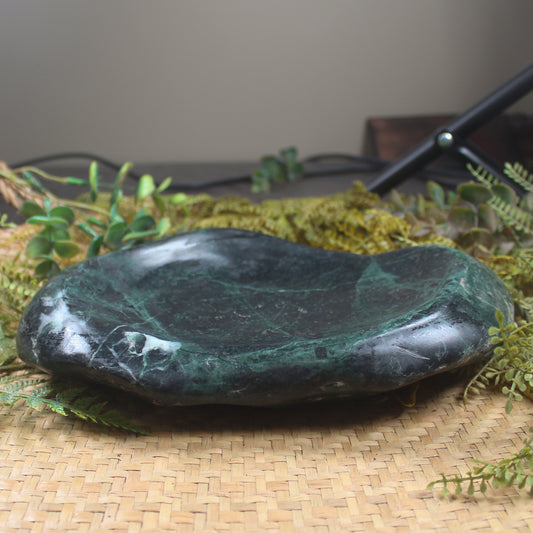 NZ Serpentine Bowl