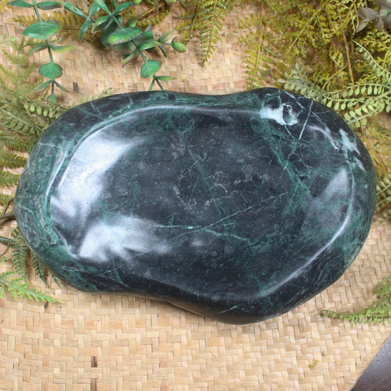 NZ Serpentine Bowl