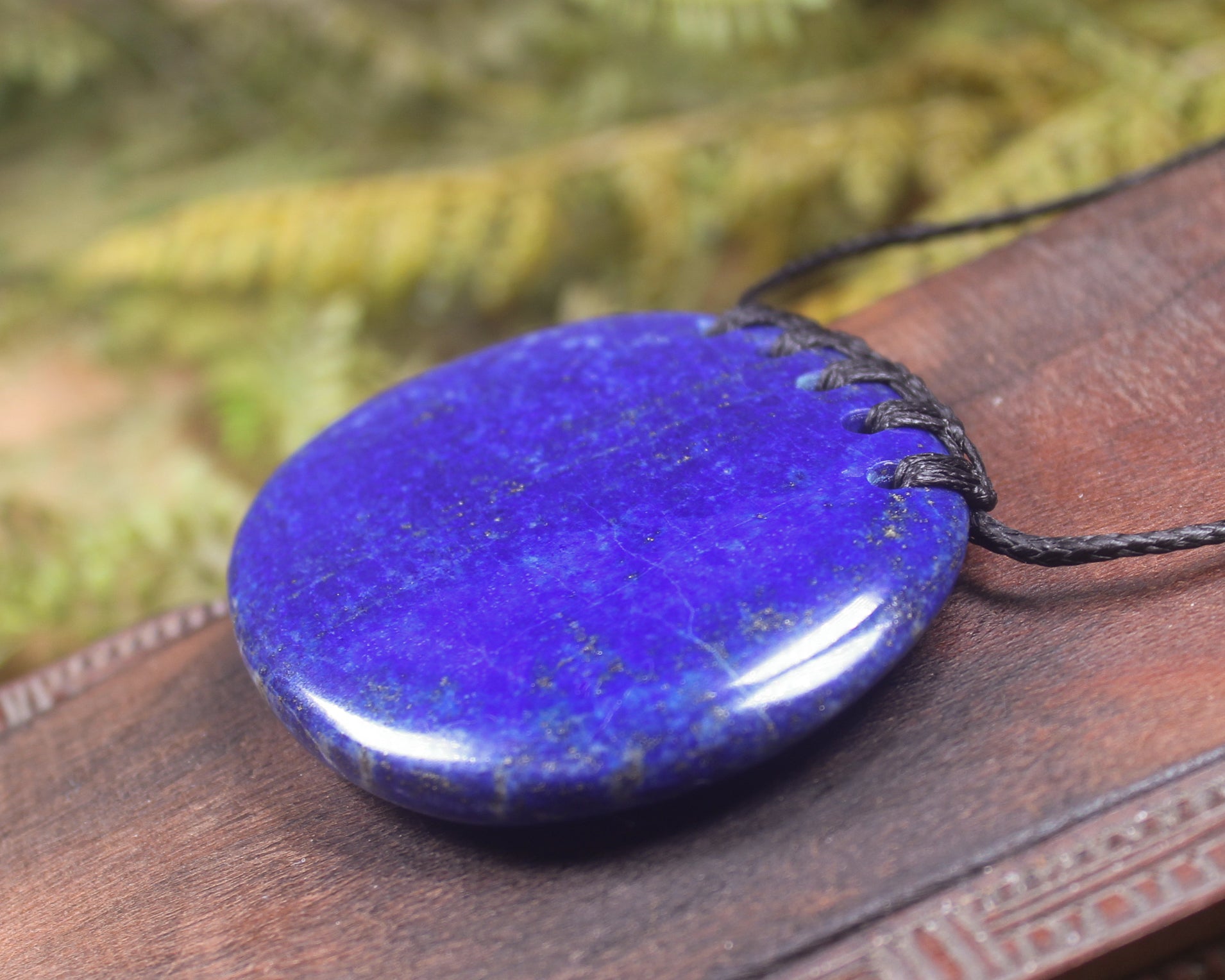 Lapis Lazuli Porowhita 
