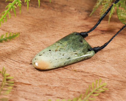 NZ Greenstone Small Freeform Niho Taniwha Tooth Pendant (BN594) Flower Jade Pounamu