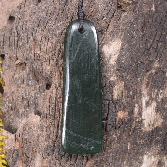Kawakawa Pounamu Toki