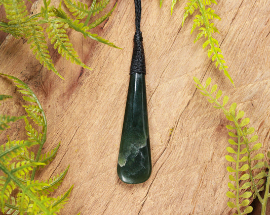 NZ Greenstone Medium Freeform Roimata Pendant (BN599) Kawakawa Pounamu