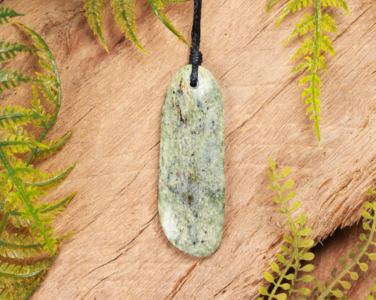 NZ Greenstone Medium Freeform Roimata Pendant (BN604) Hapopo Pounamu