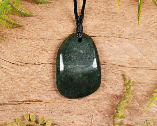NZ Greenstone Small Freeform Roimata Pendant (BN607) Kawakawa Pounamu