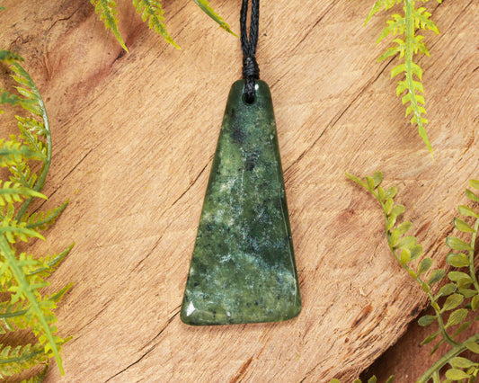 NZ Greenstone Medium Freeform Toki Pendant (BN727) Hapopo Pounamu