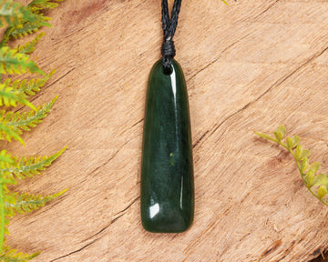 NZ Greenstone Small Freeform Toki Pendant (BN740) Kawakawa Pounamu