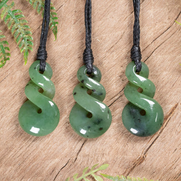 NZ Greenstone XSmall Twist Pendant Hapopo Pounamu