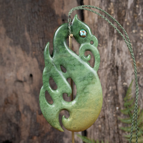 NZ Greenstone XXLarge Manaia Pendant with Stand Raukaraka Pounamu