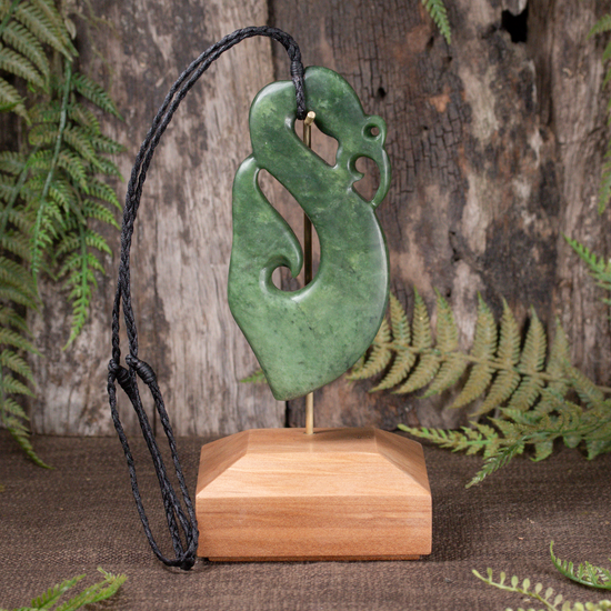 NZ Greenstone XXLarge Manaia Pendant with Stand Kawakawa Pounamu