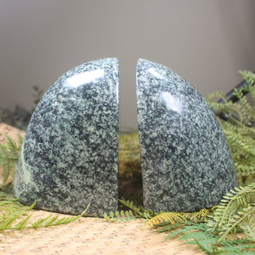 NZ Serpentine Book Ends