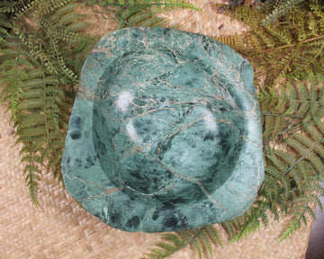 NZ Serpentine Bowl