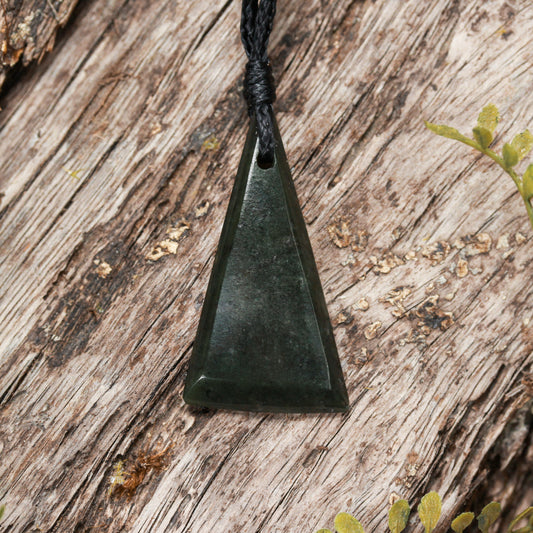 NZ Greenstone XSmall Freeform Toki Pendant (BP316) Rimu Pounamu