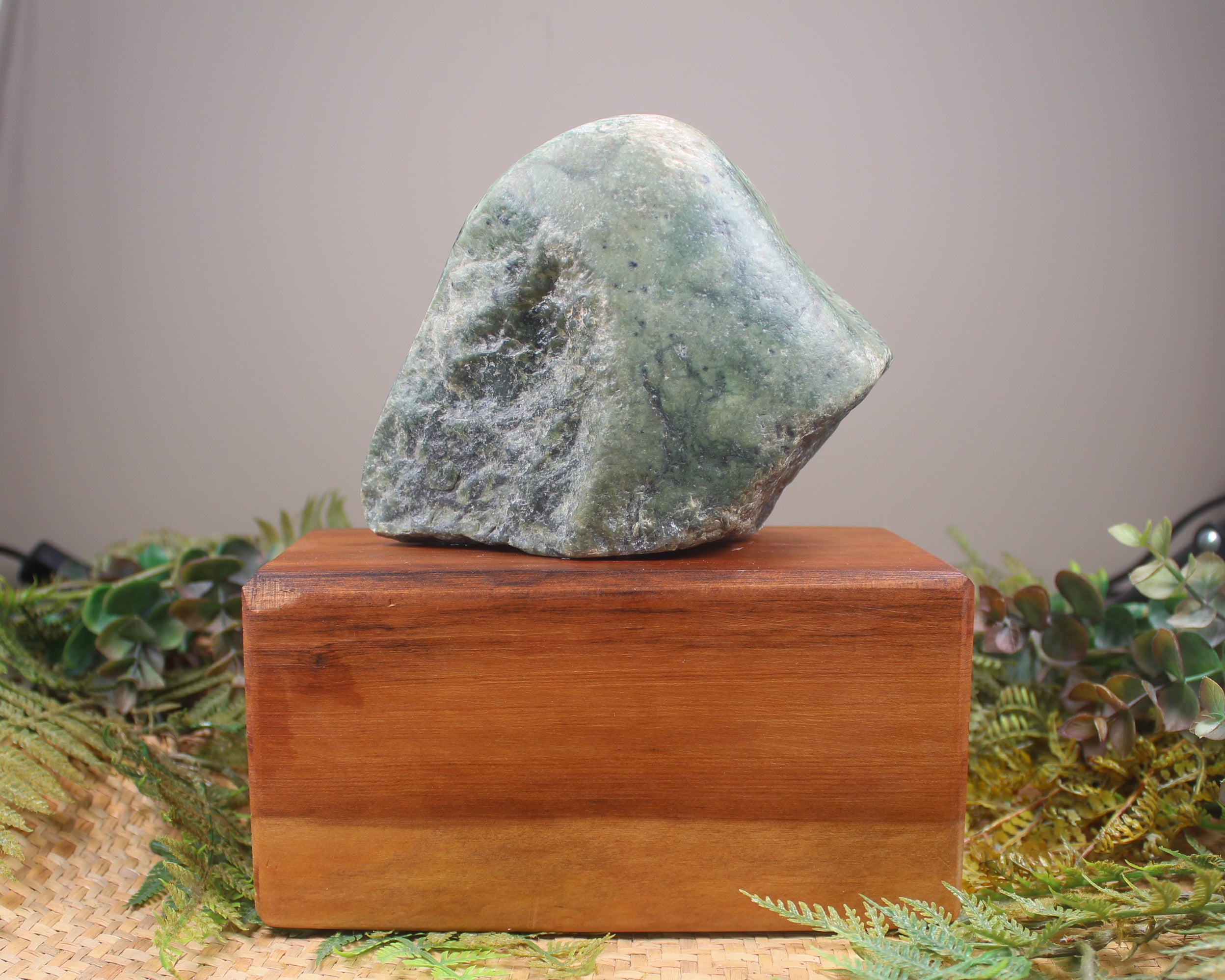 Freeform Pounamu Sculpture - Rimu Pounamu - NZ Greenstone