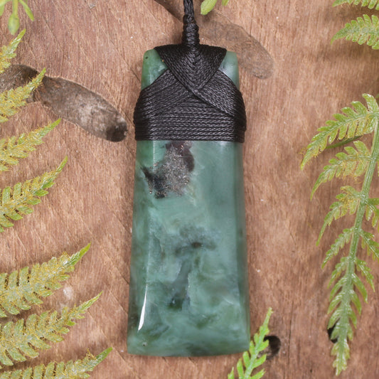 Inanga Pounamu Toki