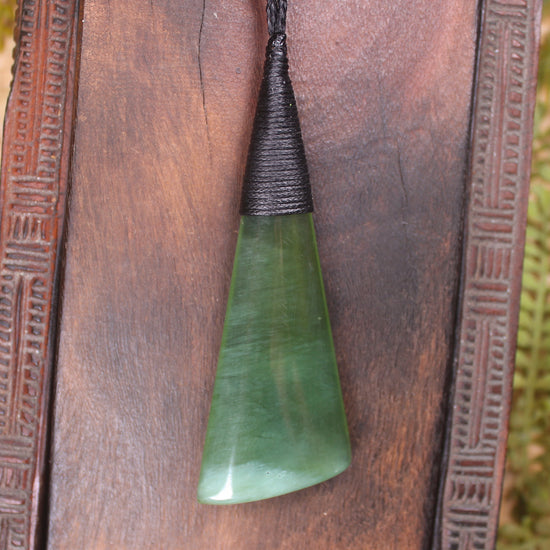 Toki or Adze Pendant carved from Tangiwai Pounamu - NZ Greenstone