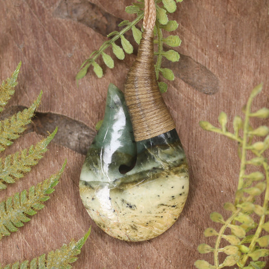 Flower Jade Hei Matau pendant  - NZ Greenstone