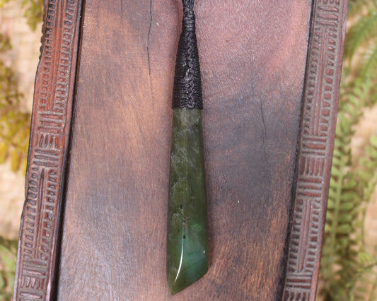 Rimu Pounamu Toki
