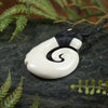 NZ Bone Medium Hei Matau Pendant (BN210)