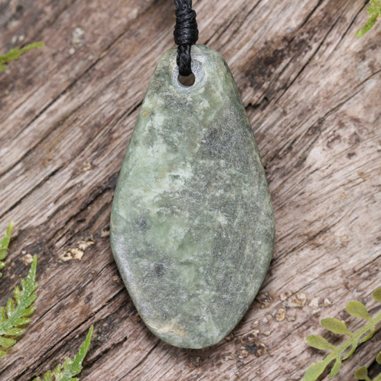 NZ Greenstone Small Freeform Pendant Hapopo Pounamu