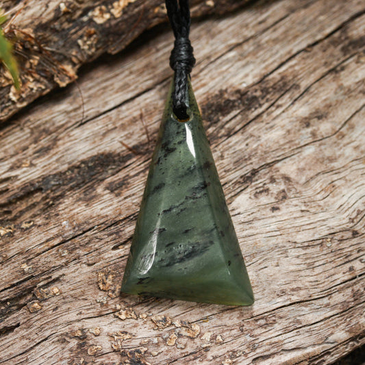 NZ Greenstone Small Freeform Toki Pendant (BN179) Tangiwai Pounamu