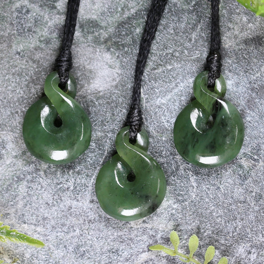 NZ Greenstone XSmall Twist Pendant Hapopo Pounamu