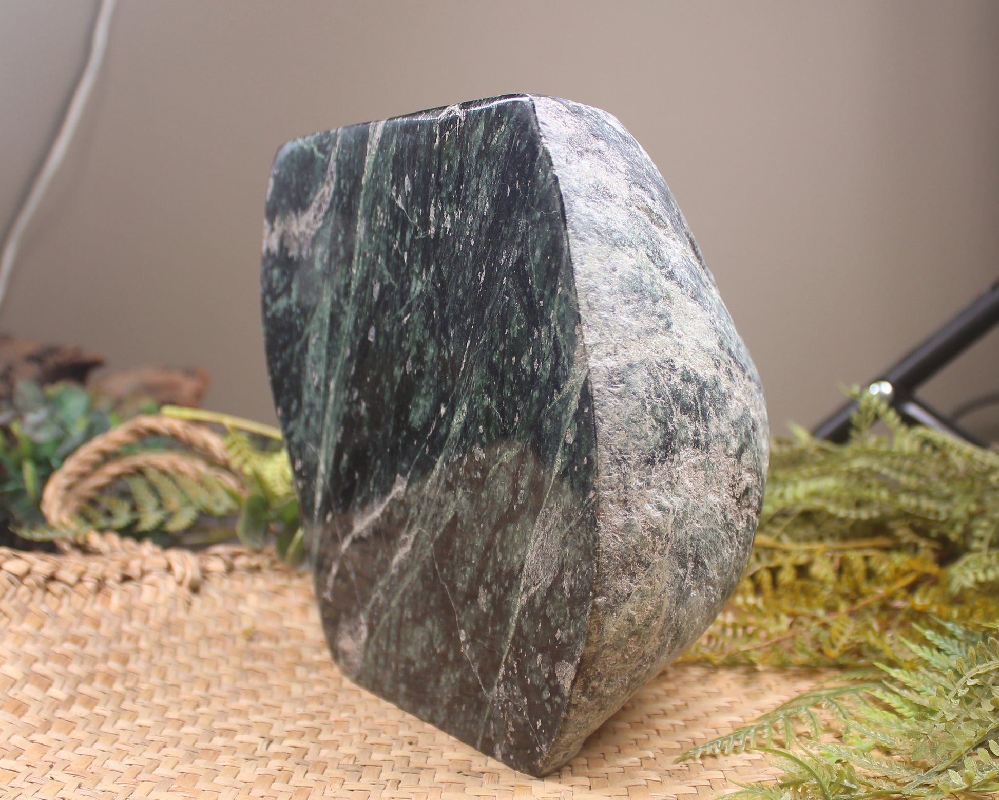 Freeform Serpentine Pounamu Sculpture - NZ Greenstone