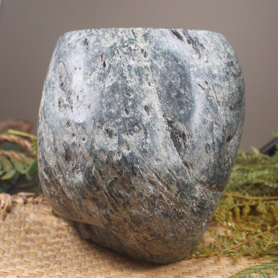 Freeform Serpentine Pounamu Sculpture - NZ Greenstone