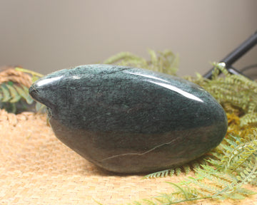 Freeform Serpentine Pounamu Sculpture - NZ Greenstone