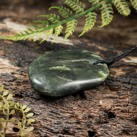 NZ Greenstone Medium Freeform Pendant (BP242) Kawakawa Pounamu