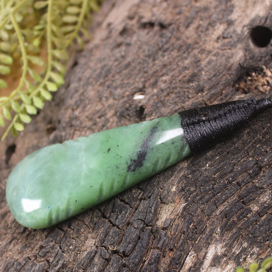 Roimata Teardrop carved from Inanga Pounamu - NZ Greenstone